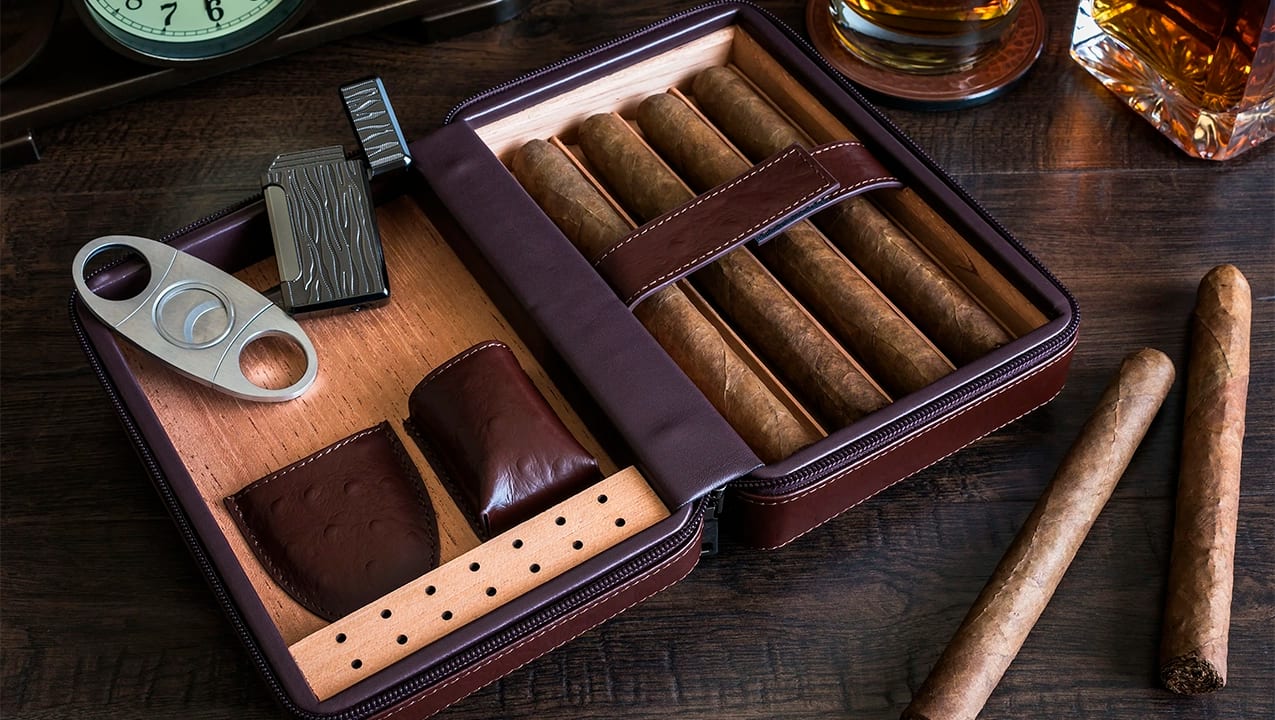 Lounge editorial Cigars Voyage